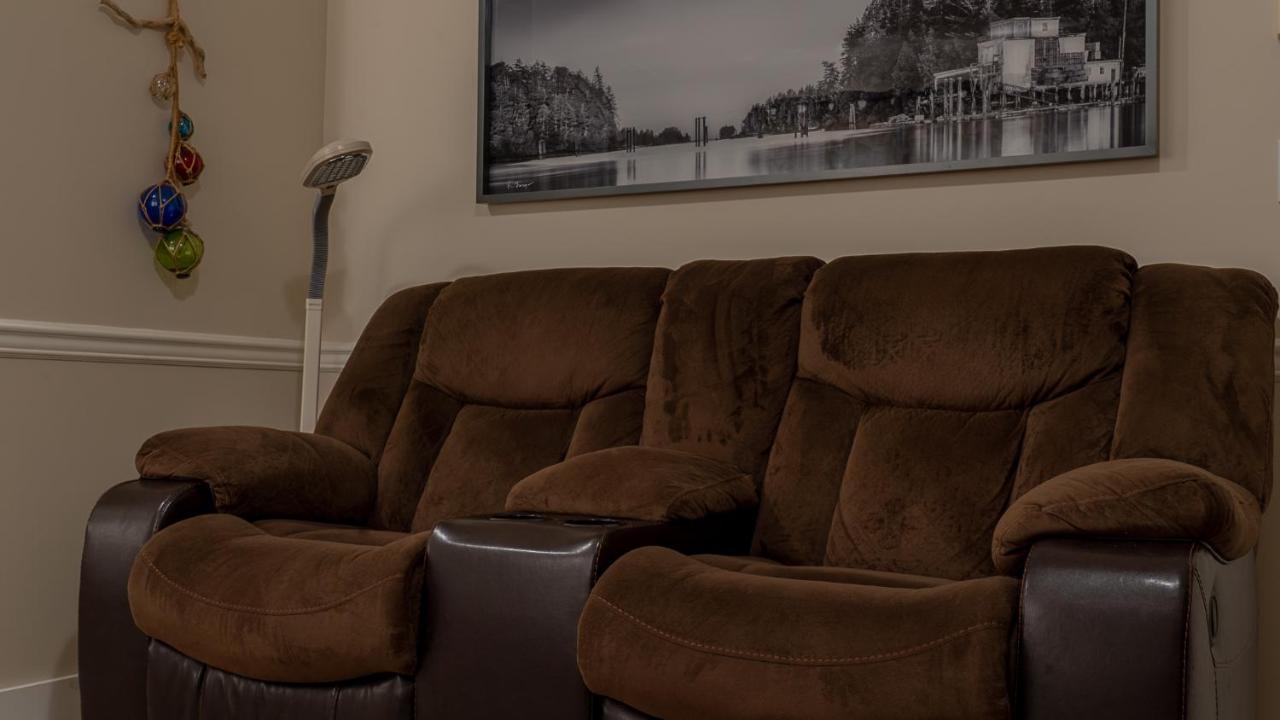 Wild Pacific Guest Suites ユクルーレット エクステリア 写真